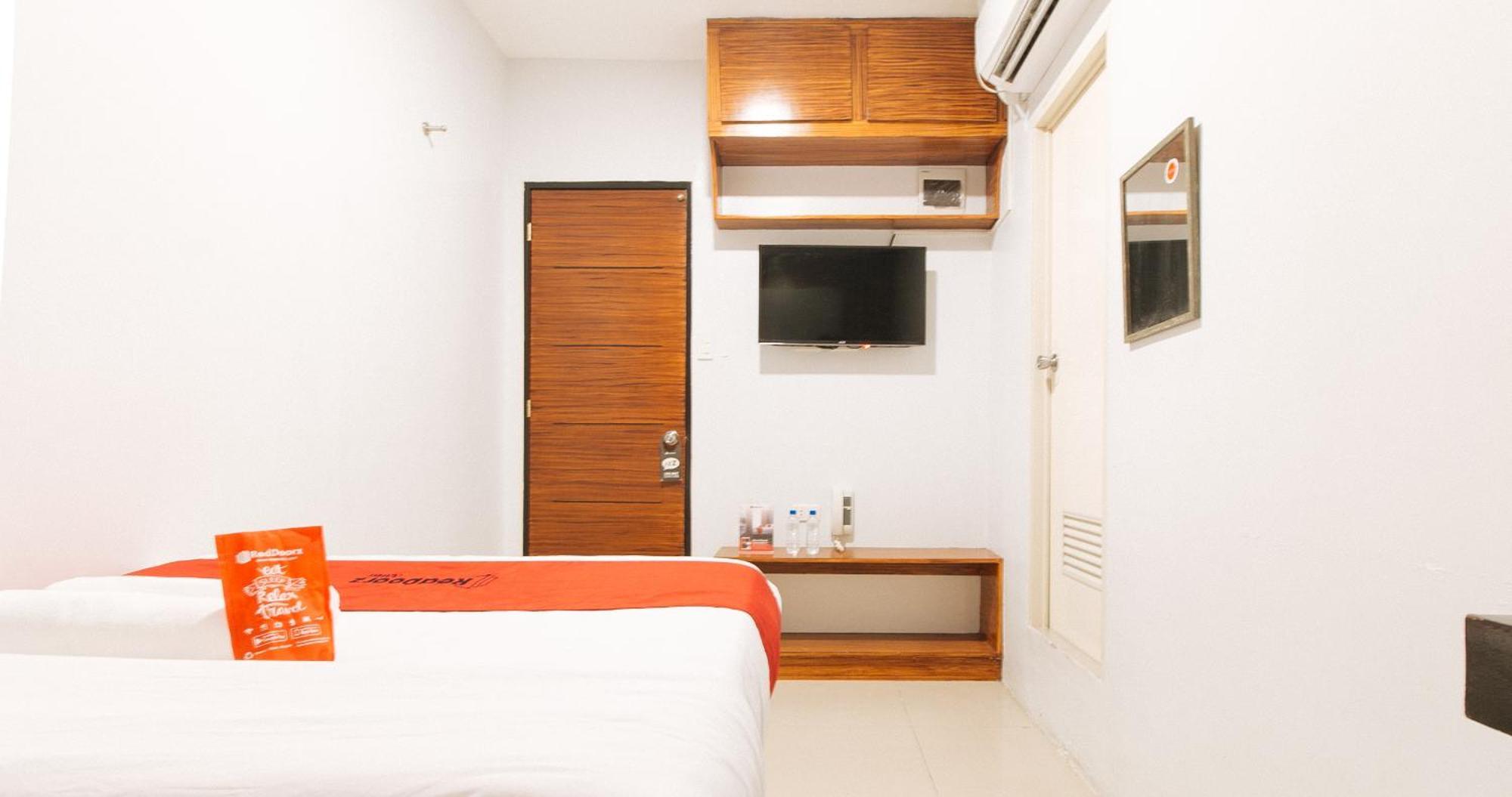 RedDoorz near Quiapo Church Manila Zewnętrze zdjęcie